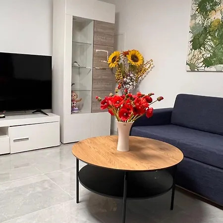 Emily's Apartament *